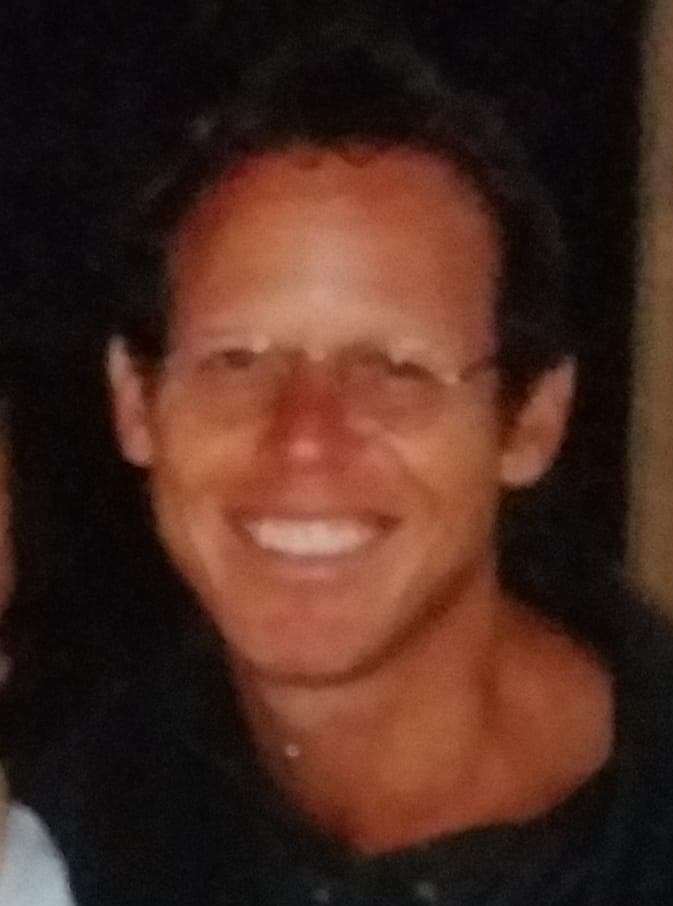 Portrait of Tony Horwitz